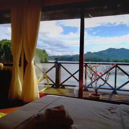 Gayang Friendly Water House Homestay Кота Кинабалу Екстериор снимка