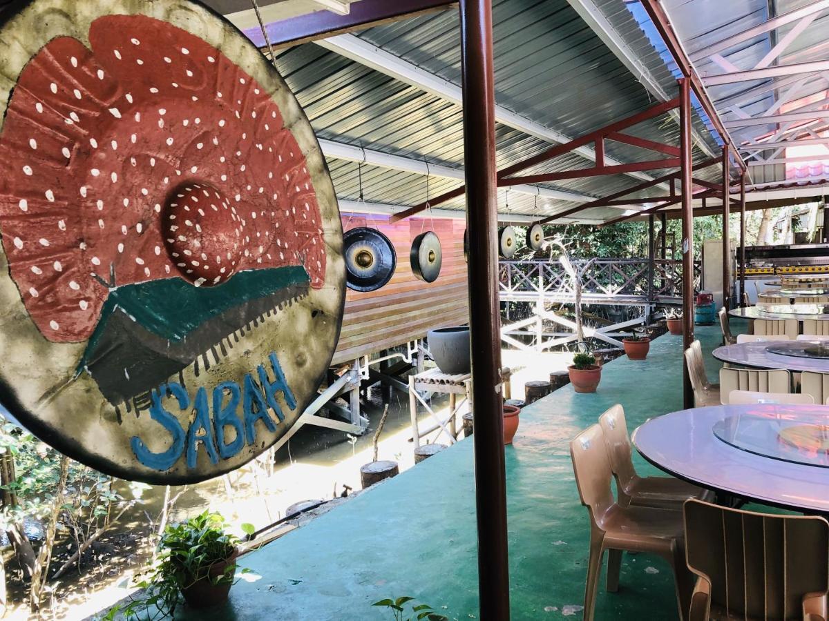 Gayang Friendly Water House Homestay Кота Кинабалу Екстериор снимка