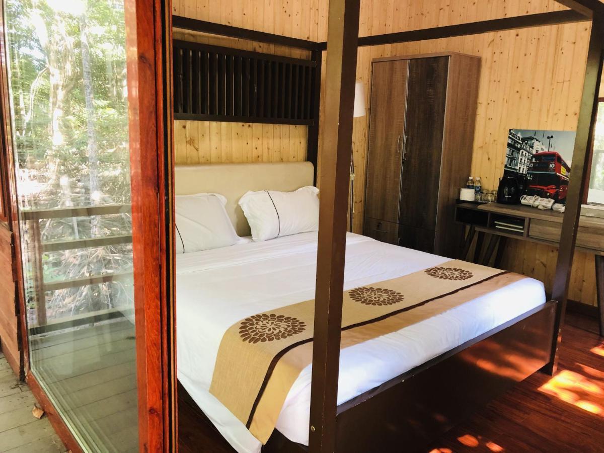Gayang Friendly Water House Homestay Кота Кинабалу Екстериор снимка