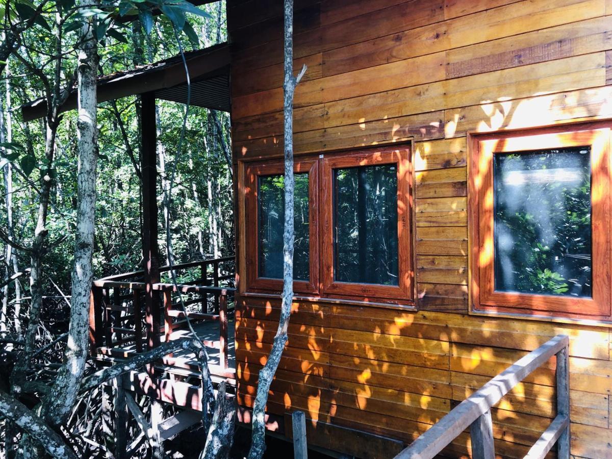 Gayang Friendly Water House Homestay Кота Кинабалу Екстериор снимка