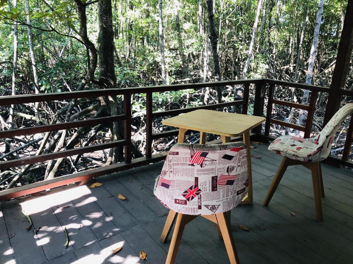 Gayang Friendly Water House Homestay Кота Кинабалу Екстериор снимка